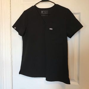 Figs Catarina One Pocket Scrub Top in Black